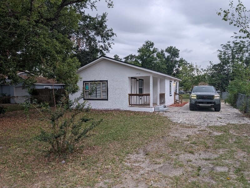 Foto principal - 3416 Phillips St