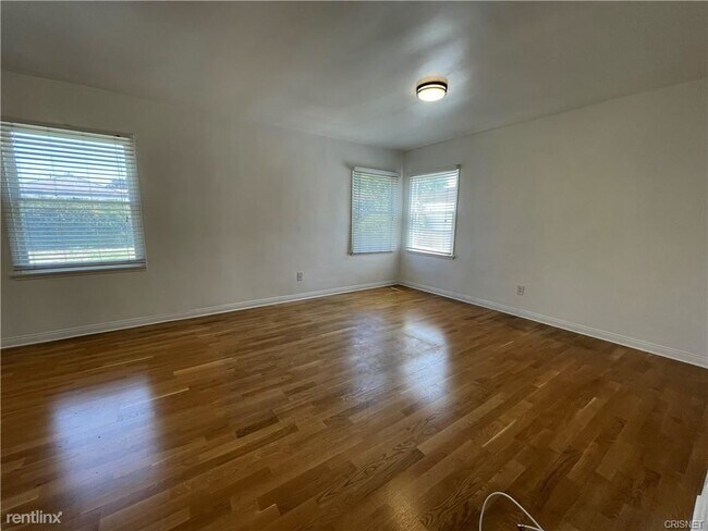 Foto del edificio - 3 br, 2 bath House - 19925 Archwood St