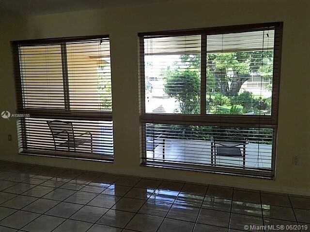 Foto del edificio - 4004 S Lake Terrace