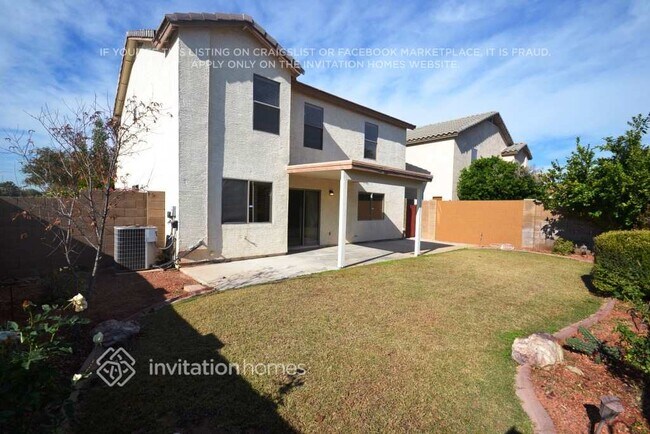 Foto del edificio - 2605 N 128th Ln