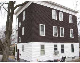 Building Photo - 454 Grove St