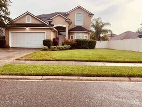 Building Photo - 647 Acorn Chase Dr