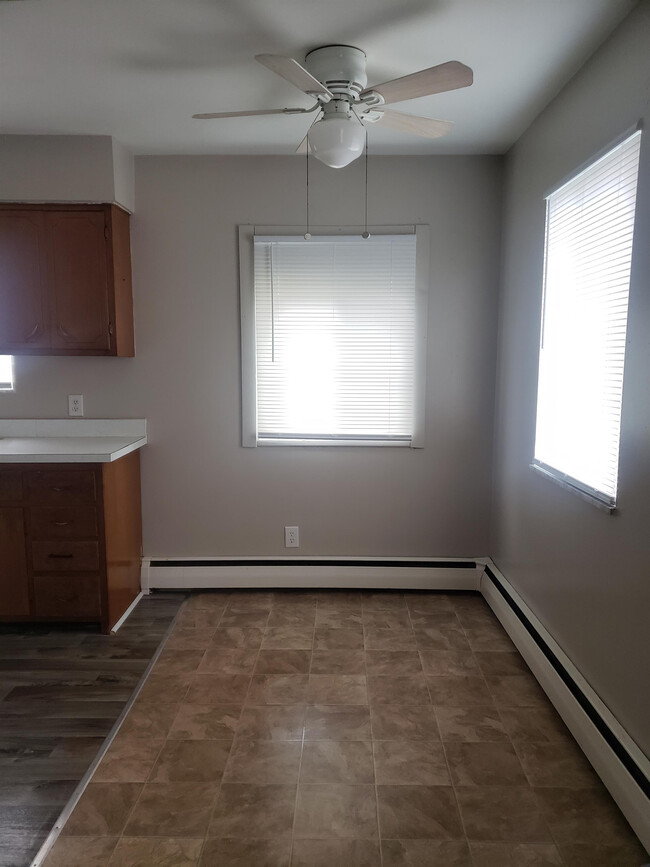 Building Photo - 1147 Berdan Ave