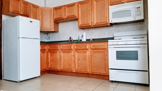 Foto del edificio - 4764 N Virginia Ave