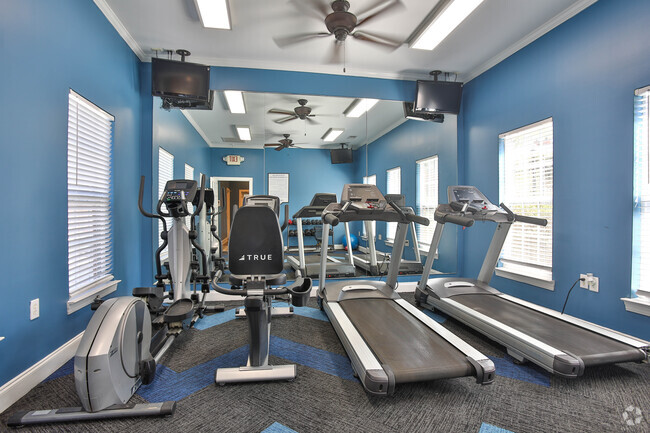 Gimnasio - 34 Crestmont
