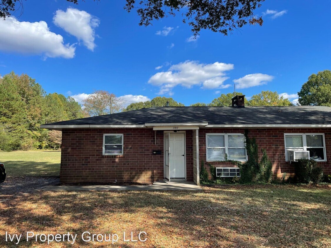 Primary Photo - 2 br, 1 bath House - 397 Salem Church Rd
