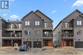 Building Photo - 815 Demulcent Ln