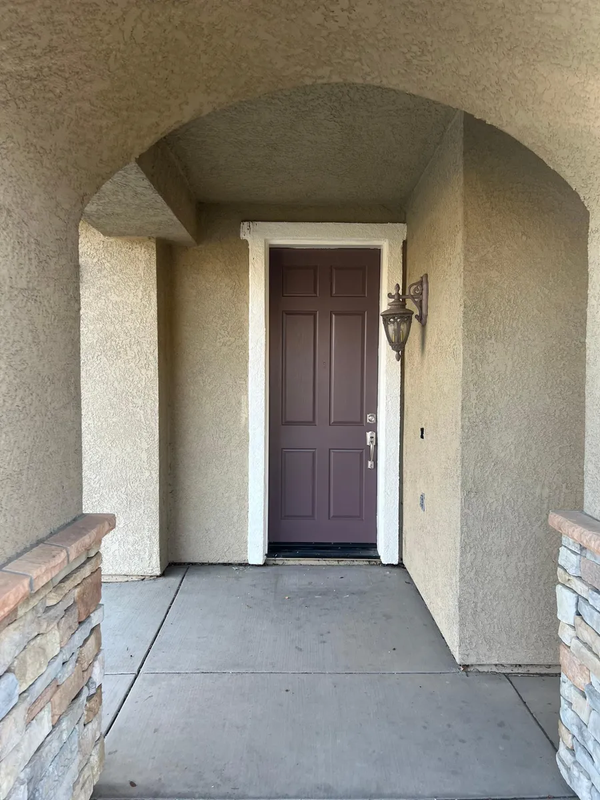 Foto del edificio - 1226 Laurel Park Cir