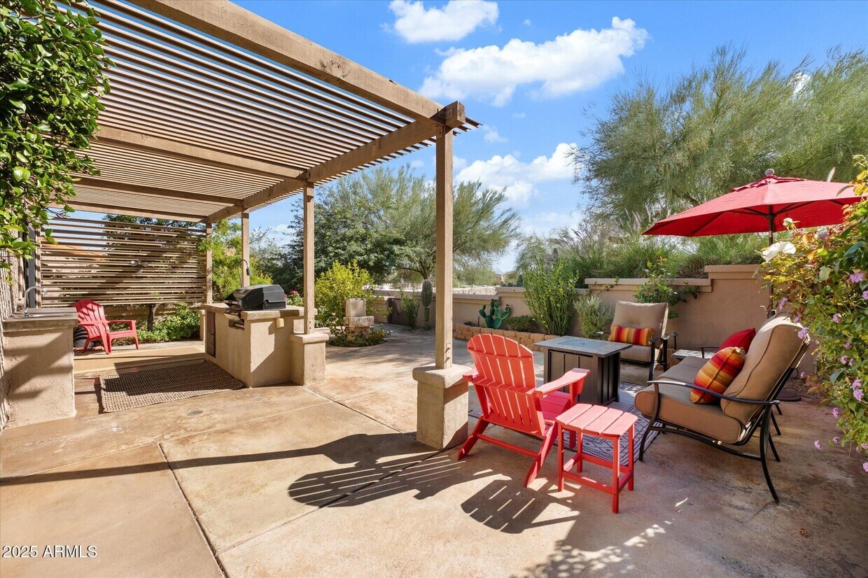 Foto principal - 37300 N Tom Darlington Dr