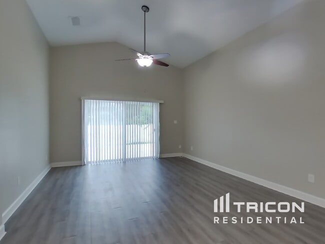 Building Photo - 7902 Oakstone Ct