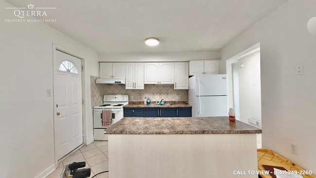 Building Photo - 103 Vicmount Dr