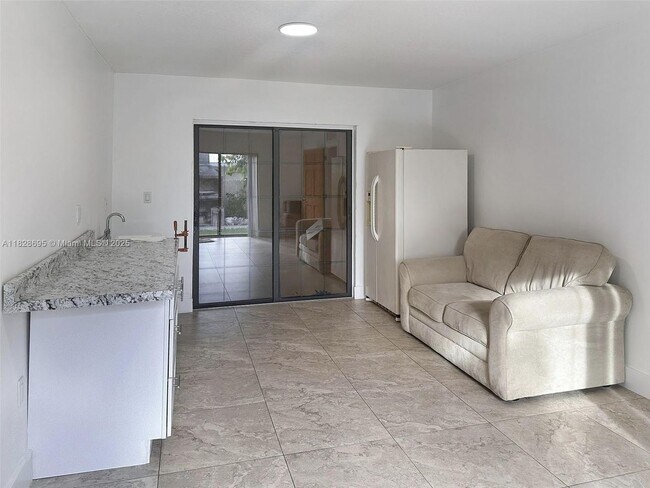 Foto del edificio - 15730 SW 103rd Ave