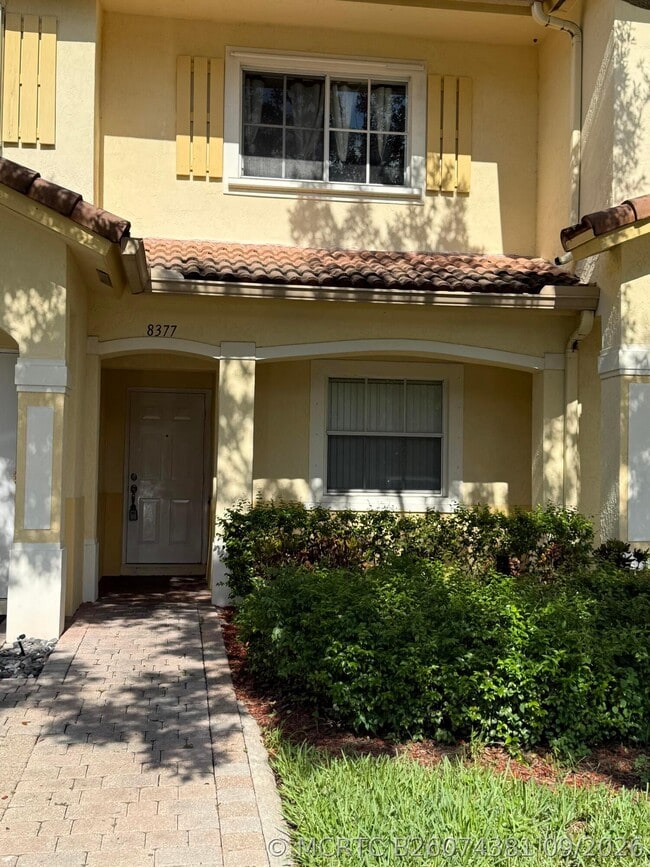 Building Photo - 8377 SW 26 th St