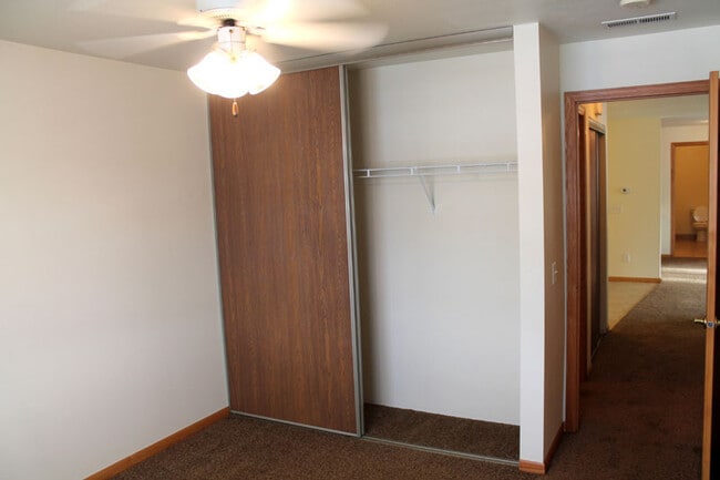 Building Photo - Beaver Creek Village