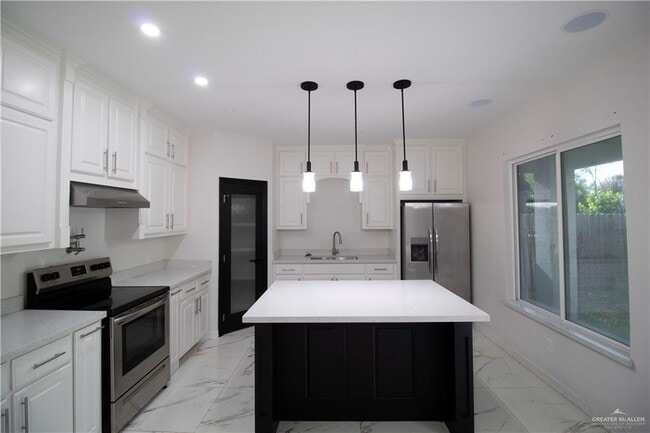 Foto del edificio - 605 W Southland Ave
