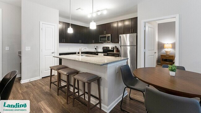 Foto del edificio - 915 Brentmoor Dr