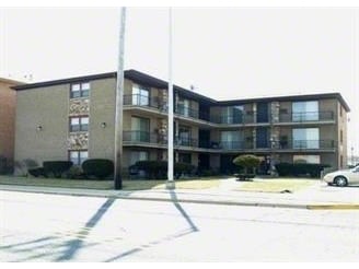 Primary Photo - 1561 State St
