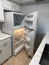 Building Photo - 3004 Santa Barbara Blvd