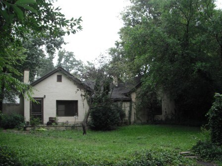 Building Photo - 1040 Holly Ln SW