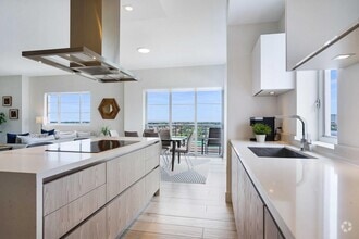 Building Photo - 155 E Boca Raton Rd