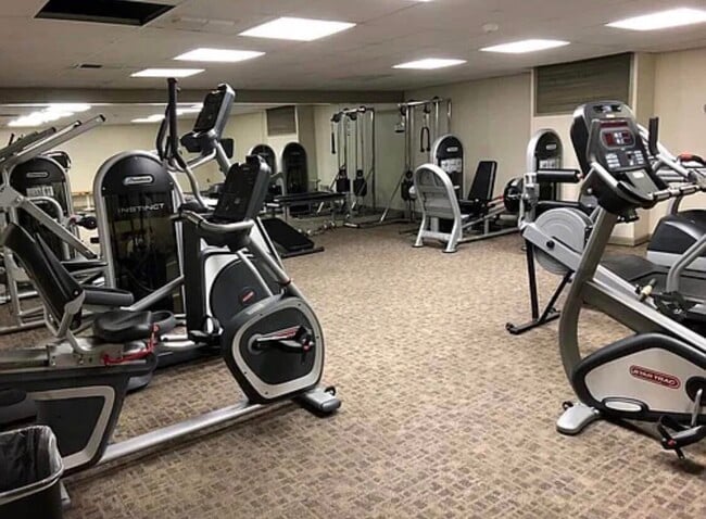 Foto del edificio - 3101 S Manchester St