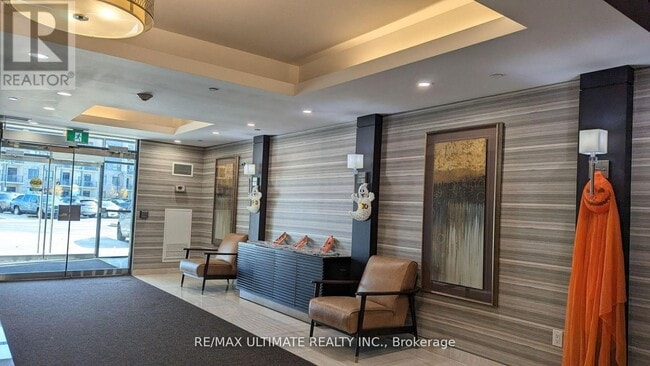 Building Photo - 125 Shoreview Pl