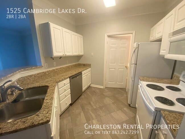 Photo - 1525 Cambridge Lakes Dr.- Townhome