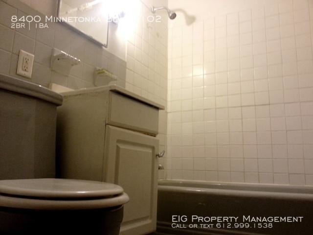 Building Photo - 2 bedroom in St. Louis Park MN 55426