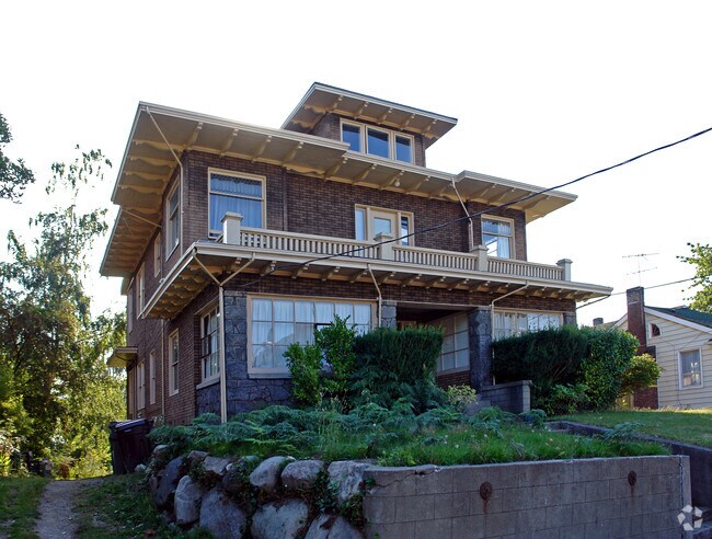 Foto del edificio - Burke House Apts