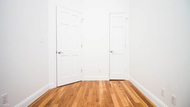 Foto del edificio - 287 Wyckoff Ave