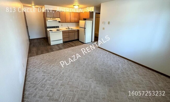 Foto del edificio - 307 11th Ave NW