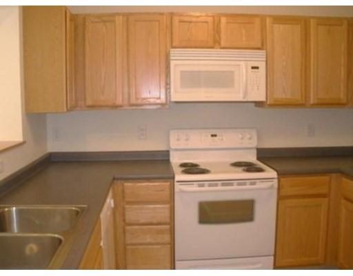 Building Photo - 2 bedroom in Tewksbury MA 01876