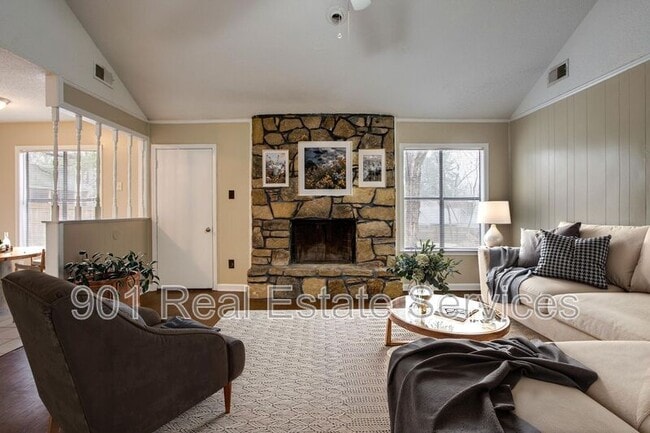 Photo - 5635 Crievewood Dr House