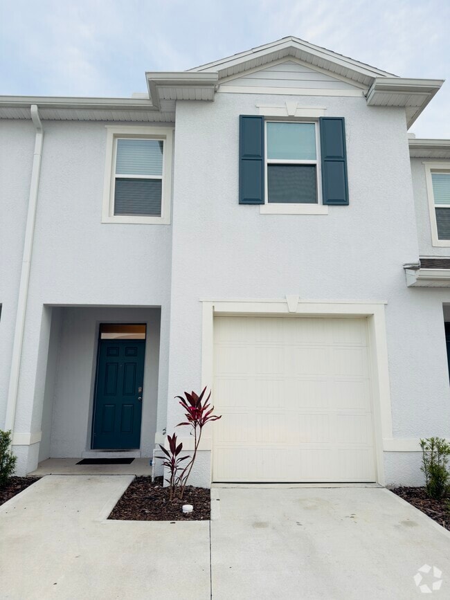 Building Photo - 120 Reena Dr