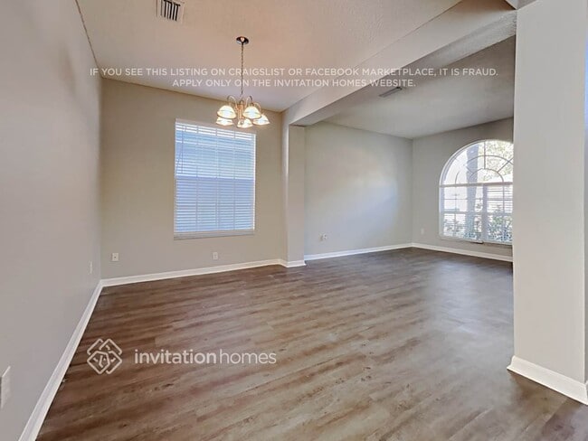 Building Photo - 1060 Grand Canyon Dr