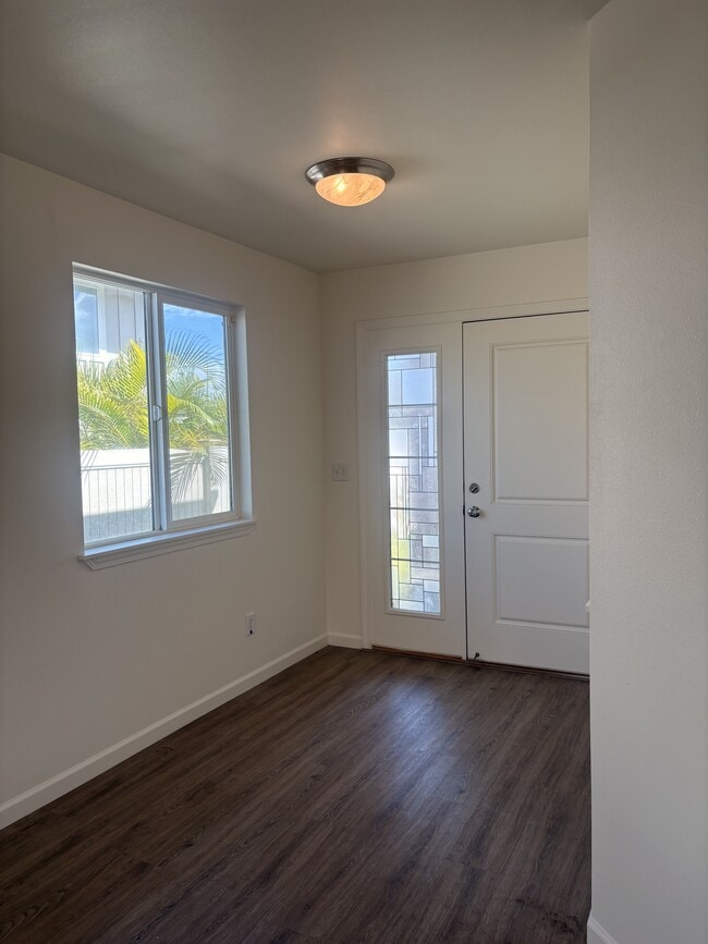 Building Photo - 151 Hoolaau St