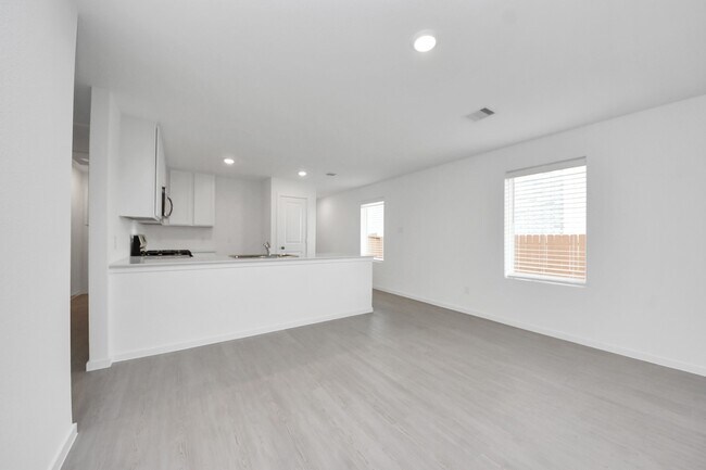 Foto del edificio - 7730 Lavender Jade Dr