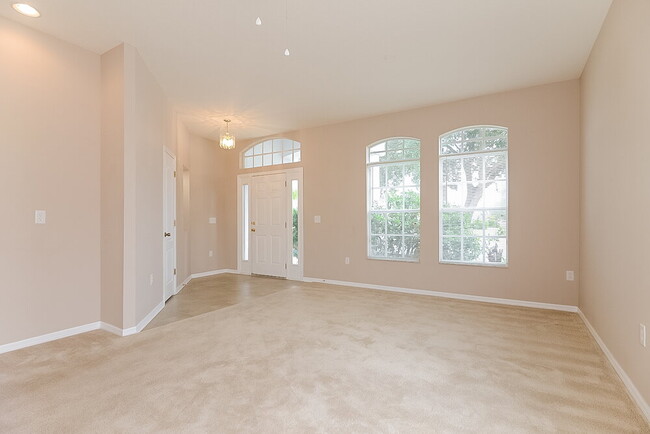 Foto del edificio - 24822 Oakhaven Ct