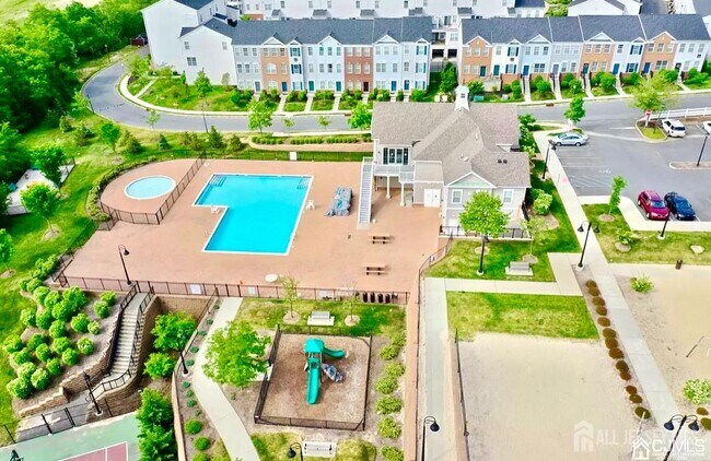 Foto del edificio - 6404 Fernandez Ct