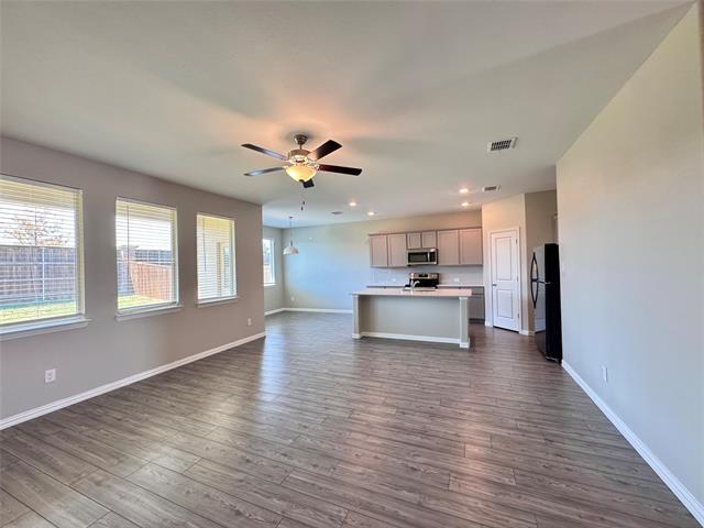 Foto del edificio - 3401 Riverside Dr