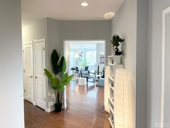 Foto del edificio - 332 Pond Ln