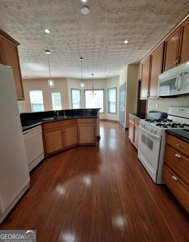 Foto del edificio - 3020 Kesmond Dr SW