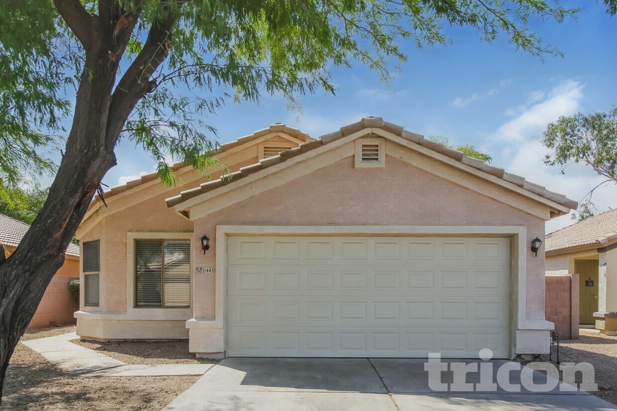 Foto principal - 11445 W Cambridge Ave