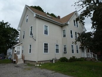 Foto principal - 210 N Main St