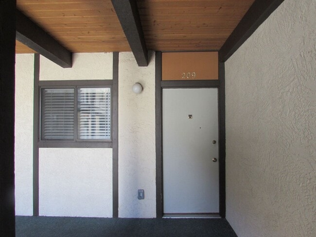 Photo - 3231 Lakeside Drive #209 Apartment