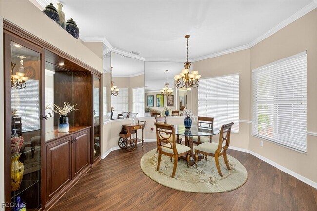 Foto del edificio - 8350 Trentwood Ct