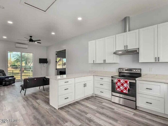 Foto del edificio - 10220 N 175th Ave