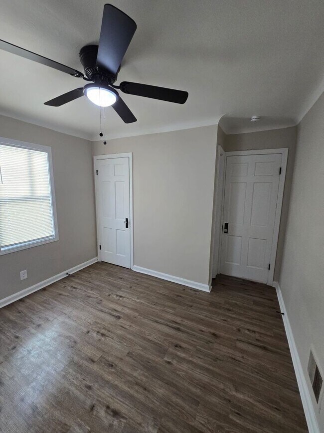 Foto del edificio - Freshly Renovated Single Family Home In Detroit Ready For Section 8 Lease!