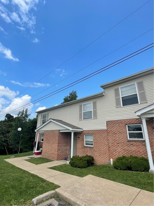 Building Photo - 173 Richview Dr