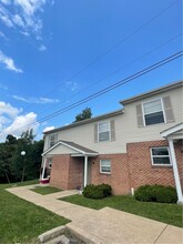 Building Photo - 173 Richview Dr